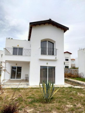 Beyazevler sahil villaları sitesi